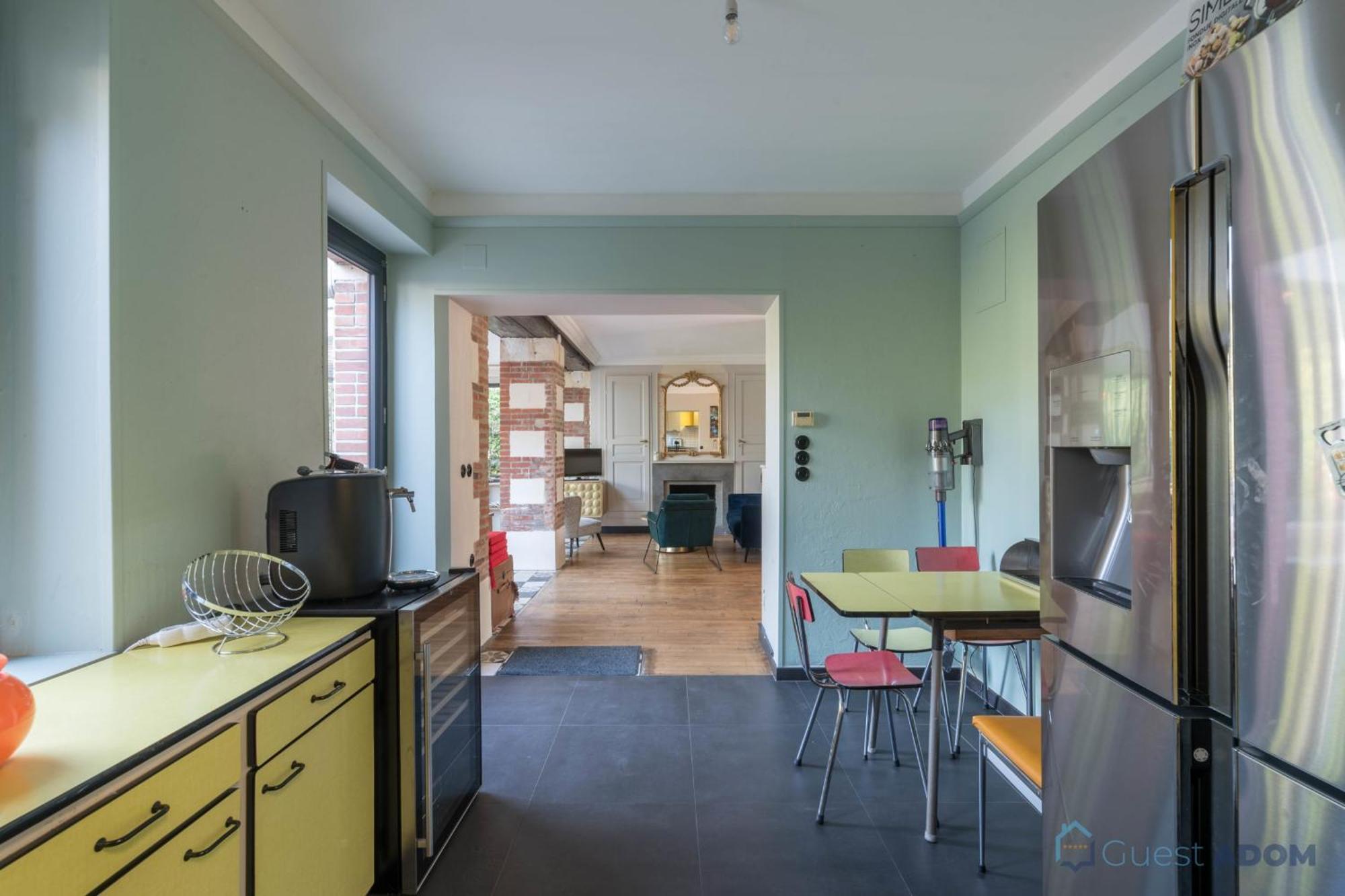 Hébergement de vacances Maison Avec Jardin De 1200m Et Billard